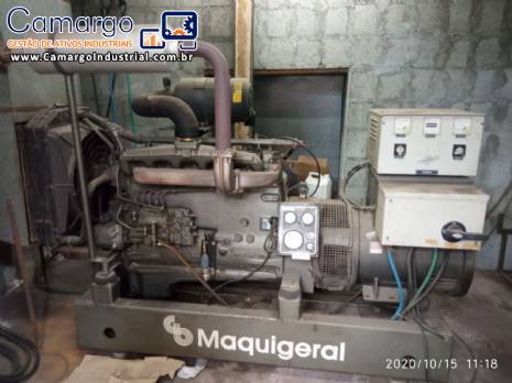 Gerador de energia  Diesel 84 KVA Maquigeral