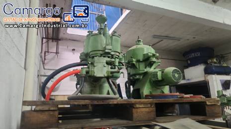 Centr�fuga separadora para purifica��o de �leos Westfalia 1.000 litros / hora