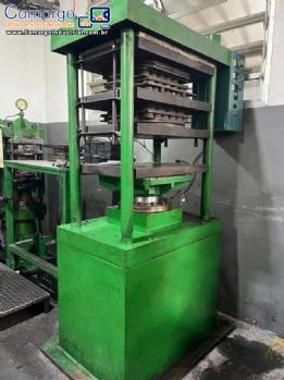 Prensa hidrulica para vulcanizao de borrachas 700 x 500 mm MONKEY