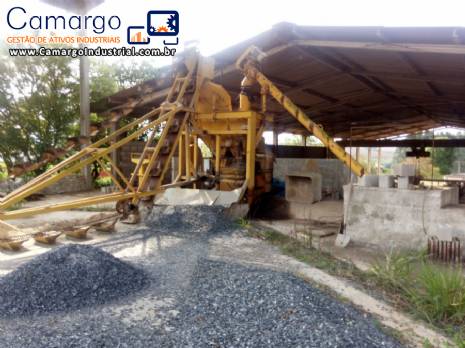 Linha para pe�as pr� moldadas em concreto