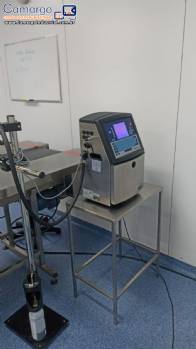 Esteira transportadora com datador e mesa em inox de apoio 10 metros RHANAS