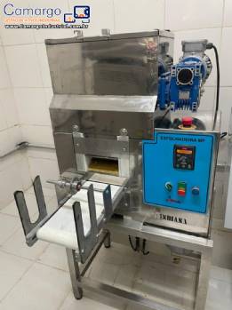 Esfolheadeira com cortador para massas Indiana