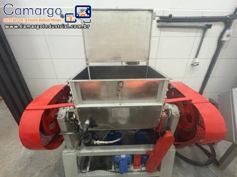 Masseira misturador sigma inox encamisado em inox 120 litros M.H. Equipamentos