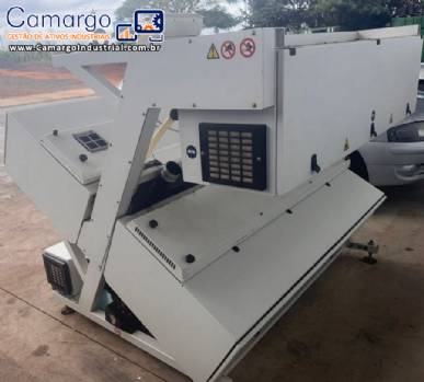 Selecionadora eletr�nica de gr�os B�hler SANMAK